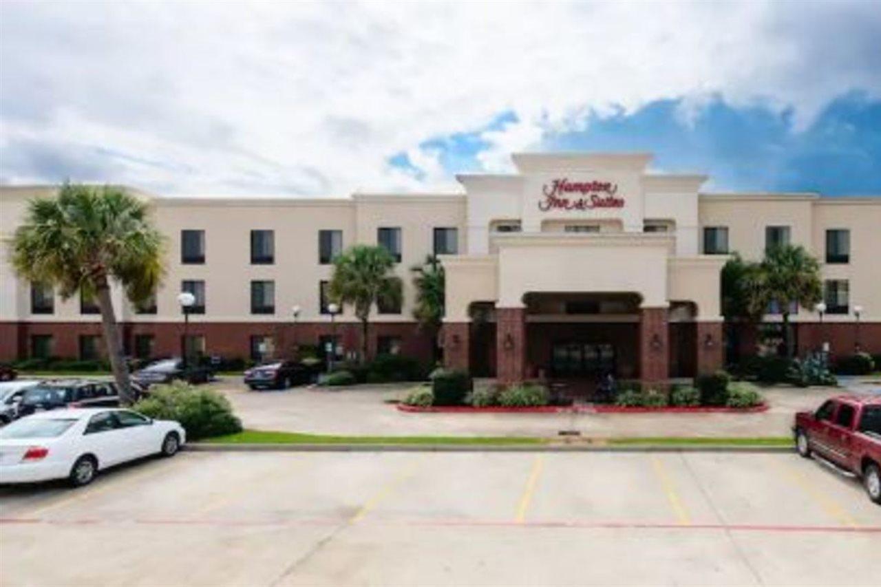 Hampton Inn & Suites Port Arthur Exterior photo