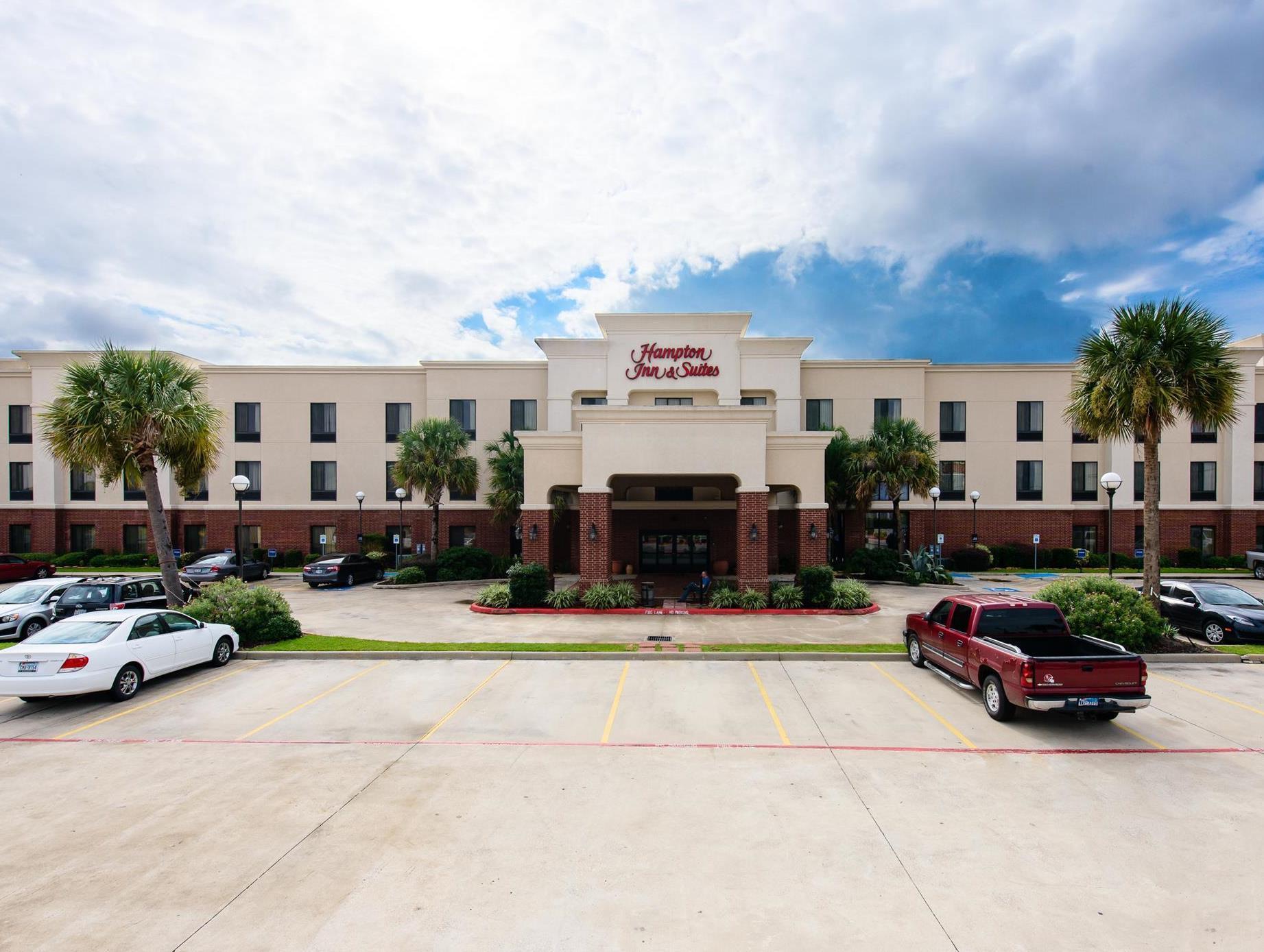 Hampton Inn & Suites Port Arthur Exterior photo