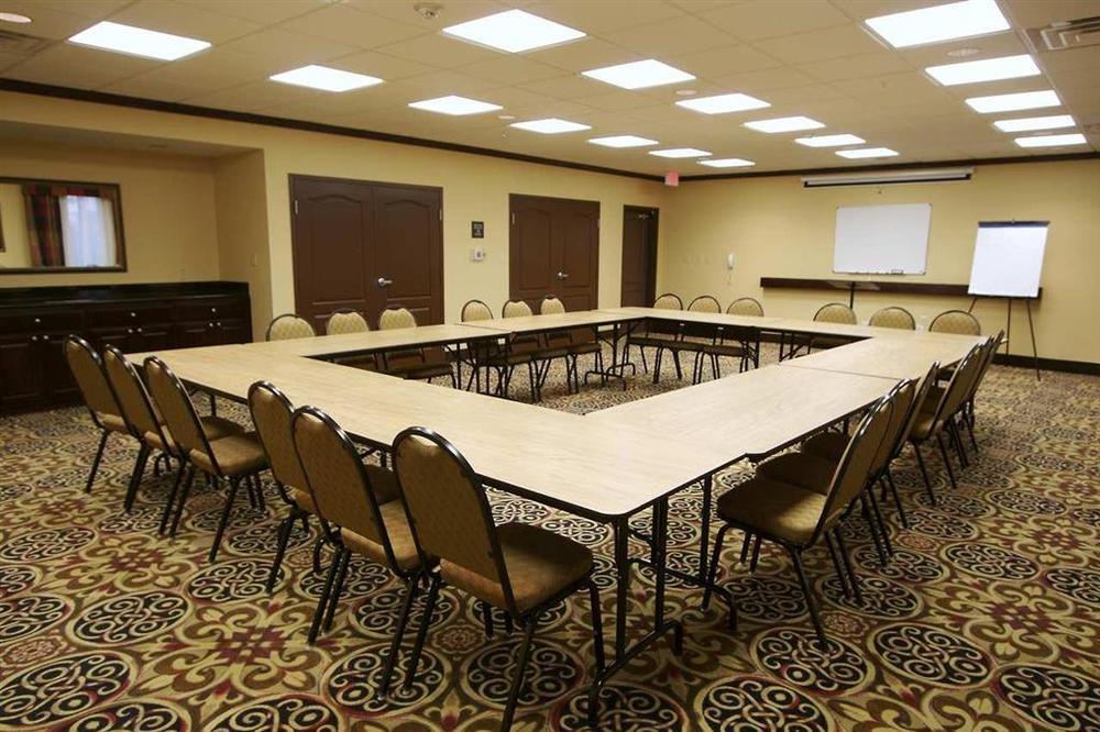 Hampton Inn & Suites Port Arthur Facilities photo