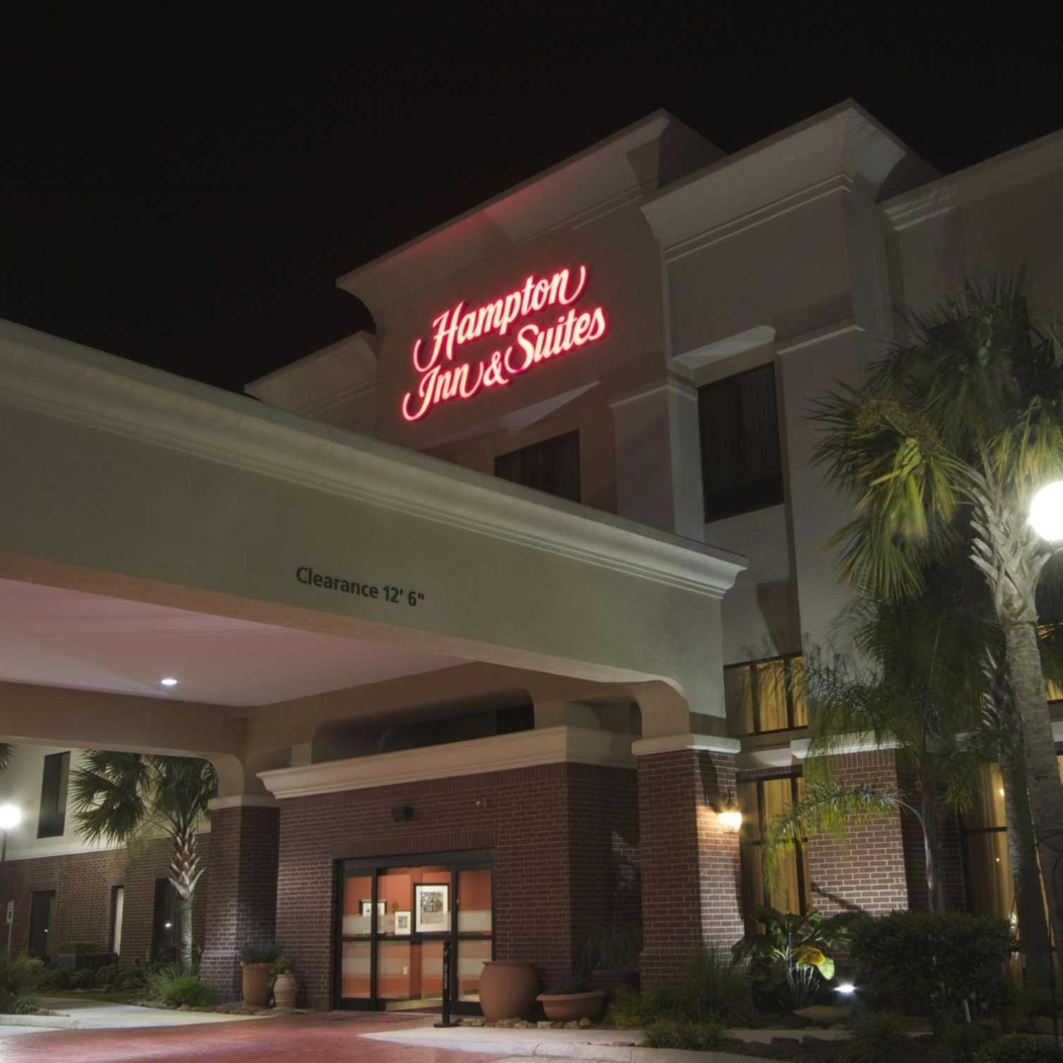 Hampton Inn & Suites Port Arthur Exterior photo