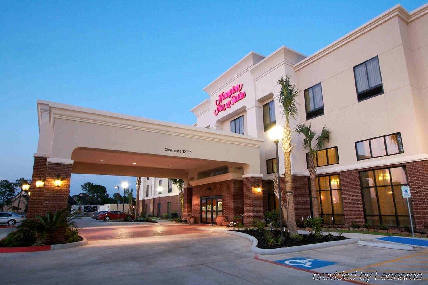 Hampton Inn & Suites Port Arthur Exterior photo
